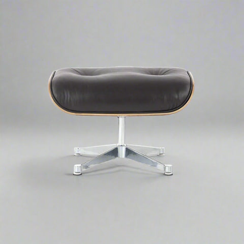 Charles Eames Iconic Lounge Chair & Ottoman in Rosewood and Black Charles Eames Iconic Lounge Chair & Ottoman in Rosewood and Black