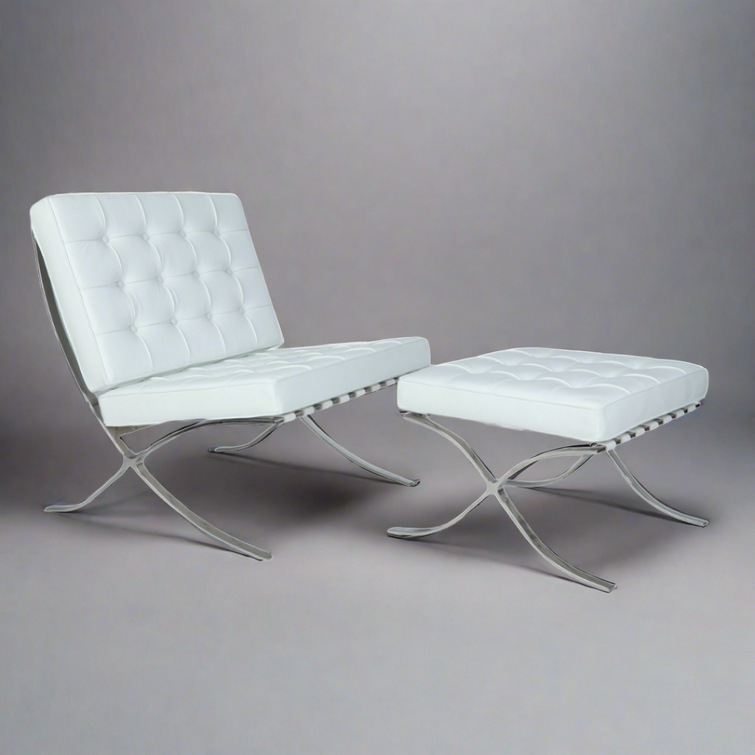 Mies Barcelona Pavilion Chair with Footrest | Black